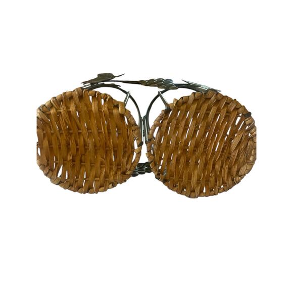 Metal & Wicker Double Wine Bottle Basket with Handle & Grape Vine Motif - Picture 3 of 6